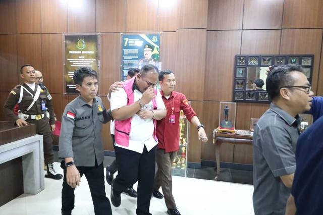 Tersangka Korupsi